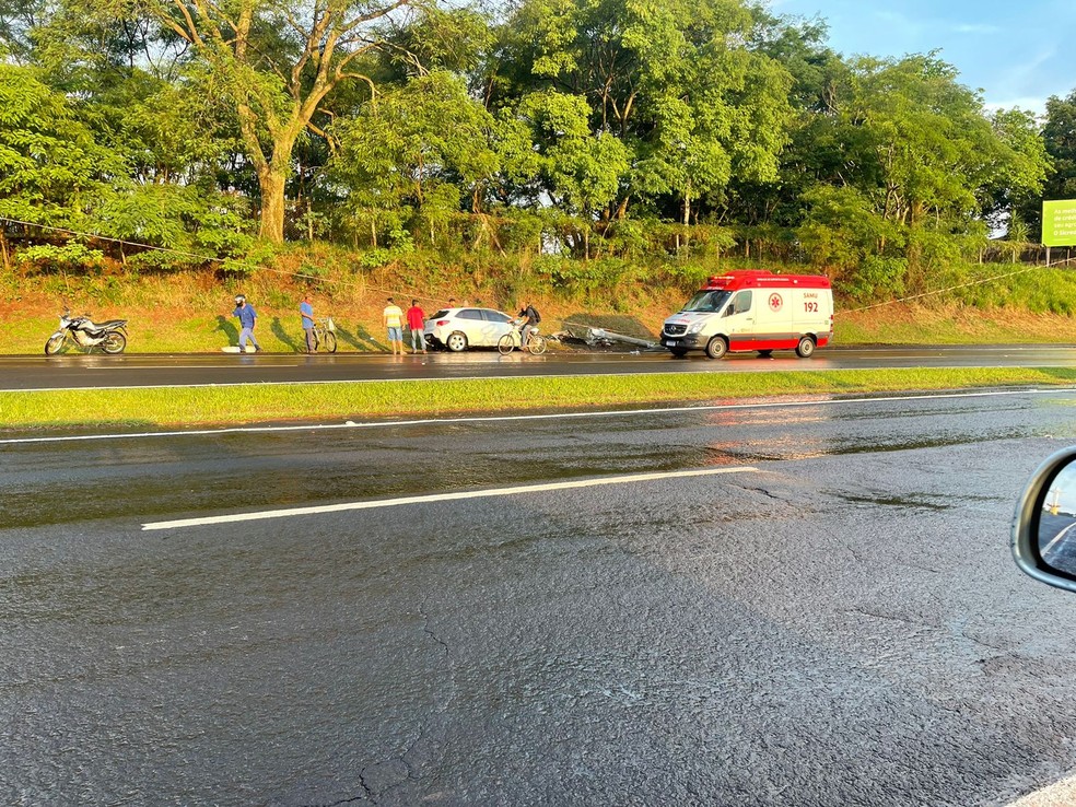 Vereador de Santa Cruz das Palmeiras é preso por embriaguez ao volante depois de bater carro contra poste