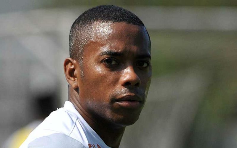 Justiça nega recurso da defesa de Robinho para que ex-jogador ficasse menos tempo preso