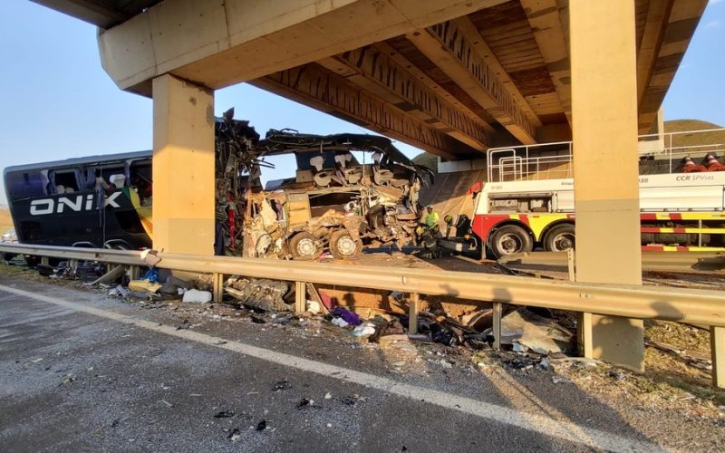 Tragédia na SP-127: rodovia onde 10 pessoas morreram em acidente com ônibus registra média de 7 mortes por ano, aponta Infosiga