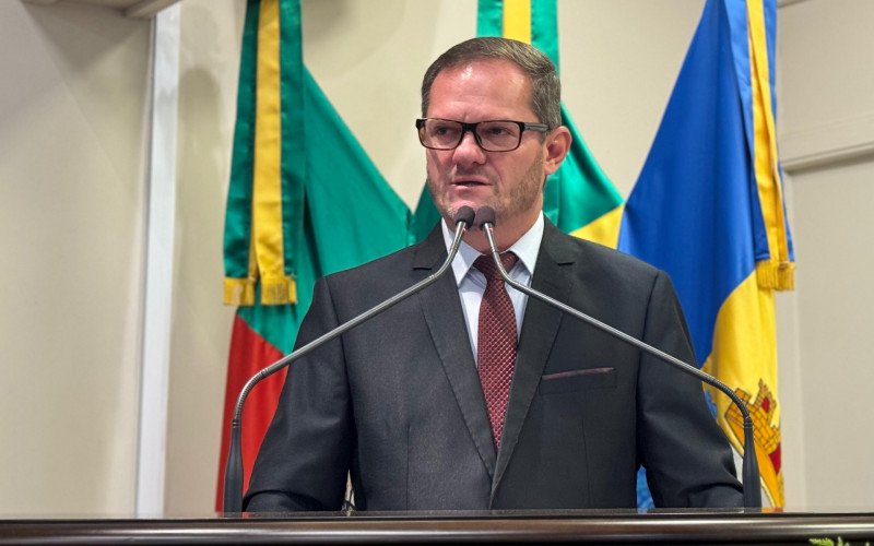 “Vereador exonerado volta à ativa na Câmara de Gramado com determinação: ‘Não vão me impedir de trabalhar pela nossa cidade'”