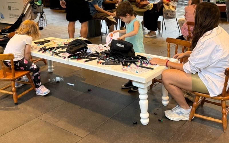 Pátio Higienópolis realiza oficina infantil especial para presente do Dia das Mães