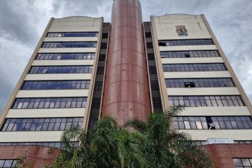 A controvérsia dos dois vencimentos: A posição da secretária da Prefeitura de Novo Hamburgo, que veio de Santa Maria