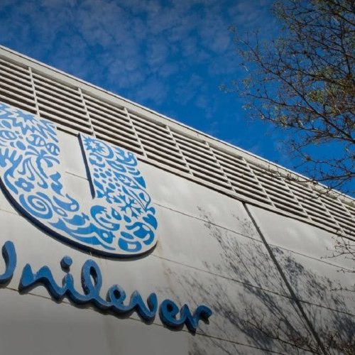 Anvisa interrompe atividades da Unilever para prevenir riscos à saúde pública